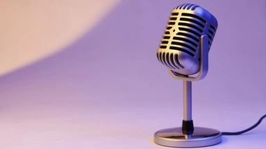 „Singen wie ein Staubsauger – Ihr absurdes Stimmwunder-Coaching!“
